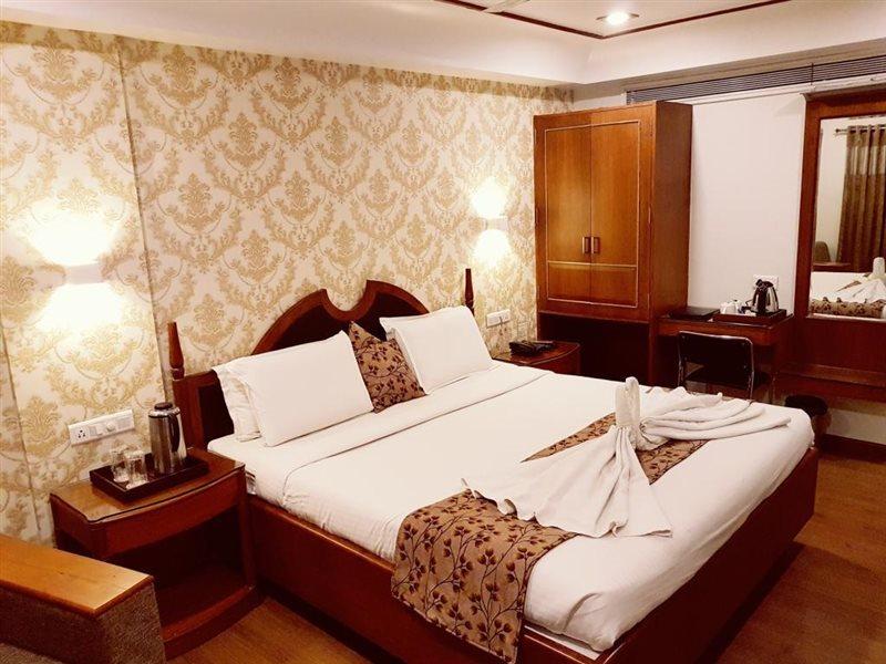 Hotel Punjab Palace Rāipur Dış mekan fotoğraf