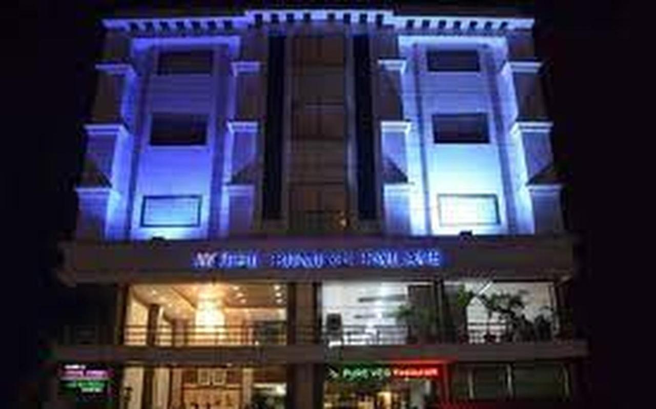 Hotel Punjab Palace Rāipur Dış mekan fotoğraf